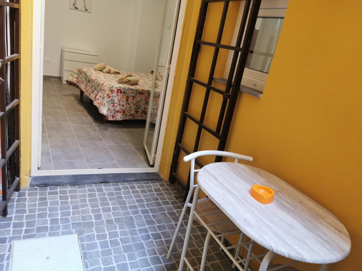 Holiday Home Caronda Aeroporto di Catania Fontana Rossa Esterno foto