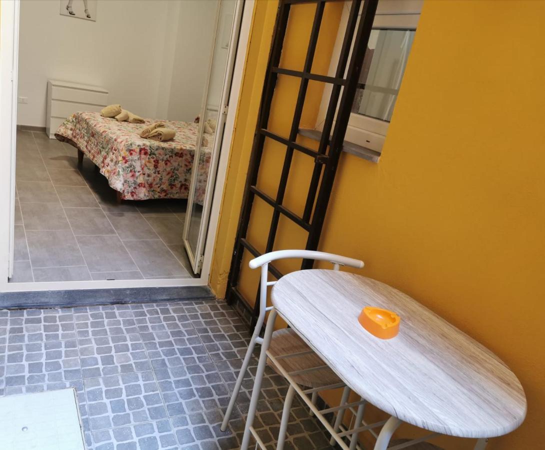 Holiday Home Caronda Aeroporto di Catania Fontana Rossa Esterno foto
